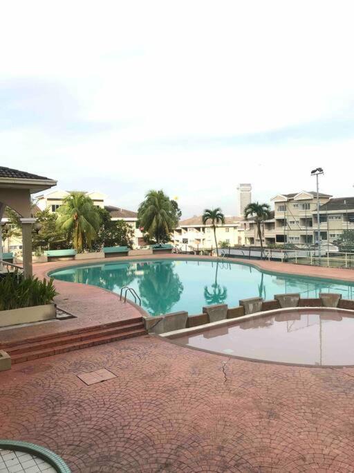 The Nest - Cozy 3-Bedroom Condo, Shah Alam Eksteriør bilde